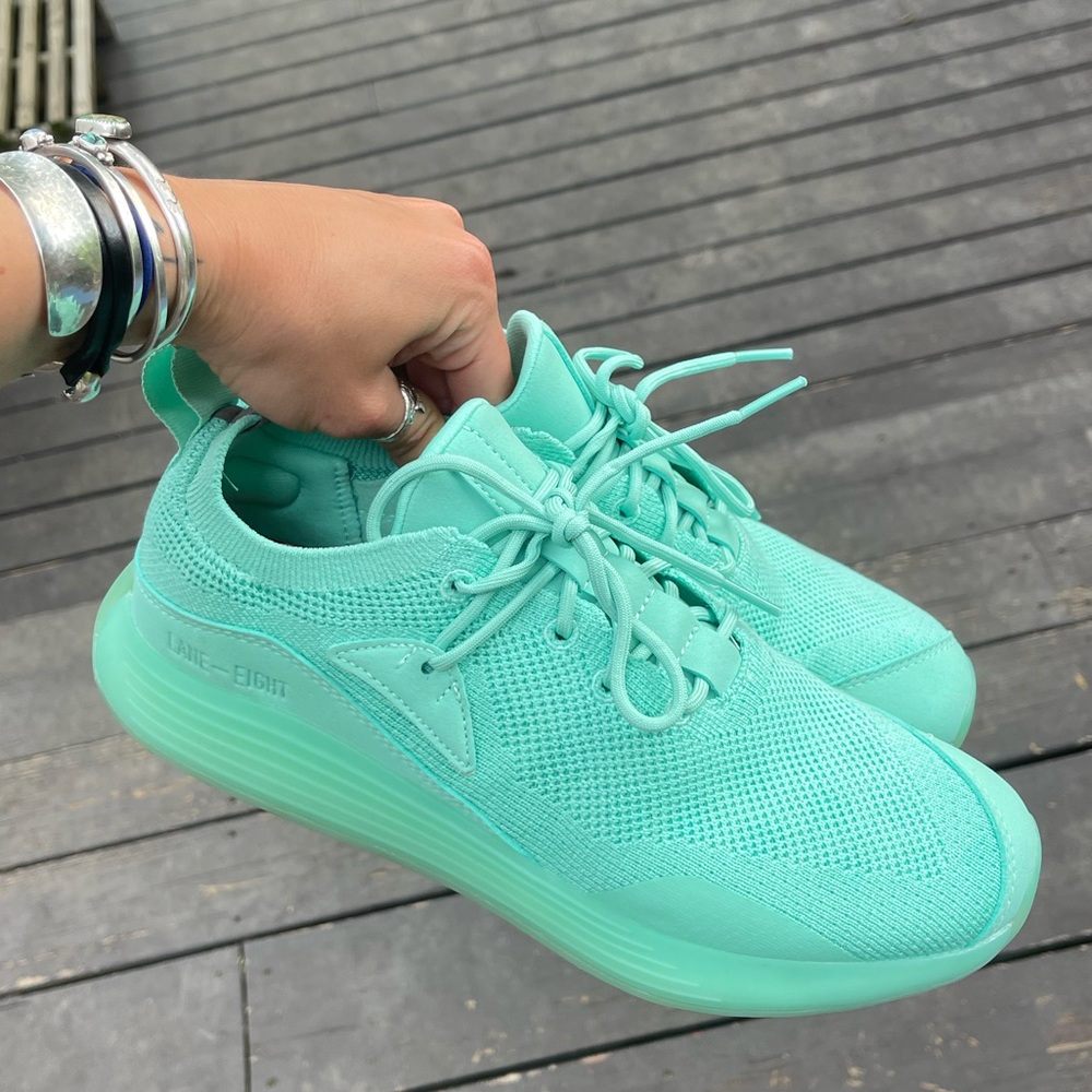 Lane Eight Womens Size 9 Turquoise trainer sneakers